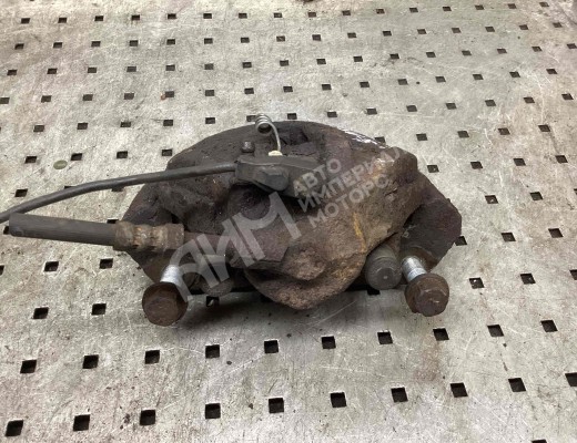 Суппорт передний правый Mercedes Sprinter I (W901-905) 1995-2006  Mercedes Sprinter Sprinter I (W901-905) 1995-2006