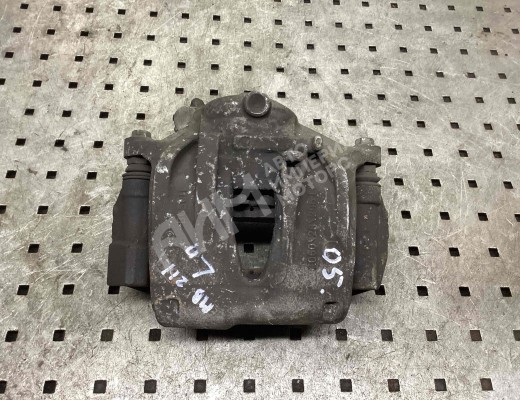 Суппорт передний левый Mercedes E (W211) 2002-2006  Mercedes E E (W211) 2002-2006