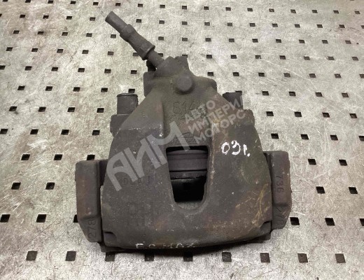 Суппорт передний правый Ford C-Max I (C214) 2003-2007  Ford C-Max C-Max I (C214) 2003-2007