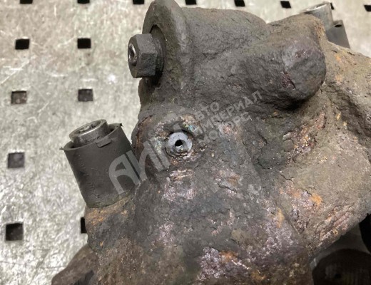 Суппорт передний правый Ford T. Connect I 2009-2012 рестайлинг  Ford Transit Connect T. Connect I 2009-2012 рестайлинг