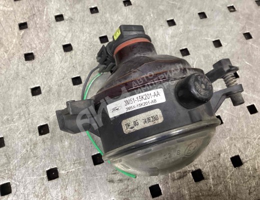 Фара противотуманная правая Ford C-Max I (C214) 2003-2007  Ford C-Max C-Max I (C214) 2003-2007