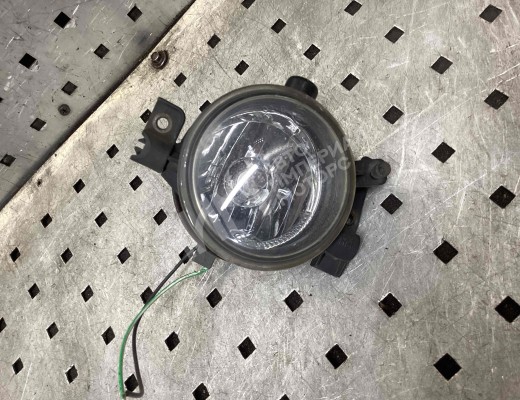 Фара противотуманная правая Ford C-Max I (C214) 2003-2007  Ford C-Max C-Max I (C214) 2003-2007