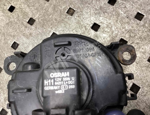 Фара противотуманная правая Renault Megane II 2002-2006  Renault Megane Megane II 2002-2006