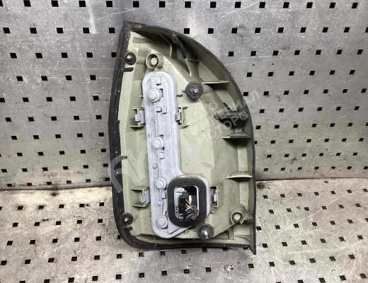 Фонарь задний правый Opel Zafira A 2003-2005 рестайлинг  Opel Zafira Zafira A 2003-2005 рестайлинг