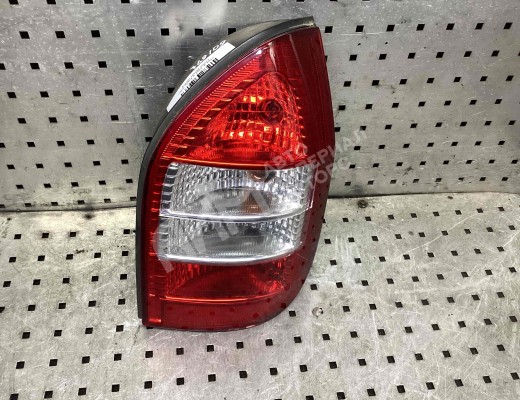 Фонарь задний правый Opel Zafira A 2003-2005 рестайлинг  Opel Zafira Zafira A 2003-2005 рестайлинг