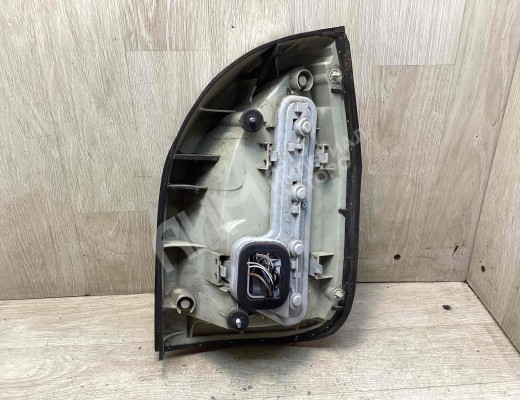 Фонарь задний левый Opel Zafira A 2003-2005 рестайлинг  Opel Zafira Zafira A 2003-2005 рестайлинг