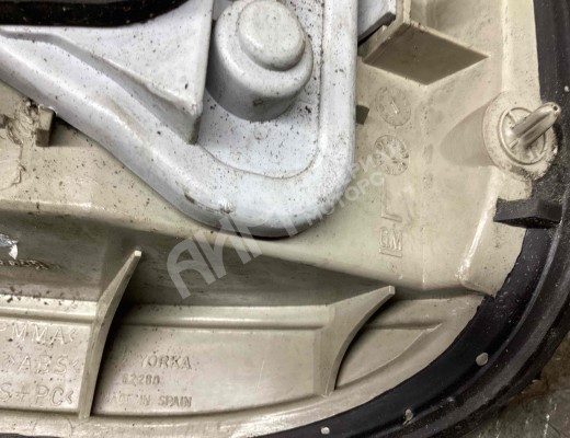 Фонарь задний левый Opel Zafira A 2003-2005 рестайлинг  Opel Zafira Zafira A 2003-2005 рестайлинг
