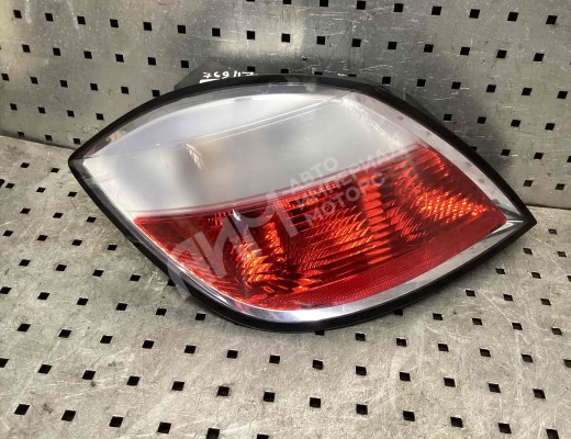Фонарь задний левый Opel Astra H 2004-2007  Opel Astra Astra H 2004-2007