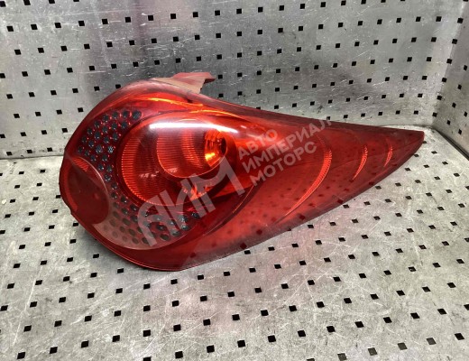 Фонарь задний правый Peugeot 207 (WA/WC/WK) 2006-2013  Peugeot 207 207 (WA/WC/WK) 2006-2013