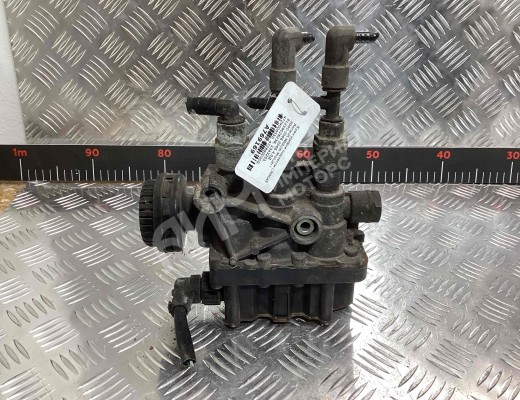 Кран уровня подвески Renault Midlum I 2000-2006  Renault Midlum Midlum I 2000-2006