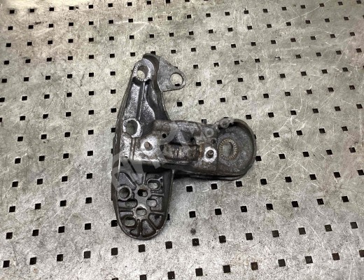 Кронштейн стабилизатора Audi A4 B7 (8EC, 8ED) 2004-2008  Audi A4 A4 B7 (8EC, 8ED) 2004-2008