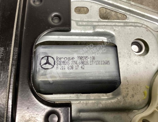 Стеклоподъемник передний правый Mercedes C (W203) 2000-2004  Mercedes C C (W203) 2000-2004