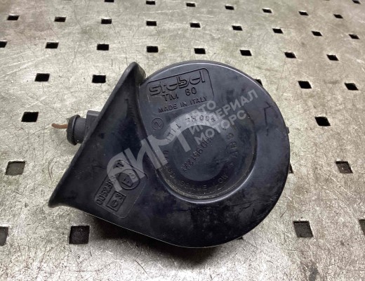 Сигнал (клаксон) Audi A4 B5 (8D) 1999-2001 рестайлинг  Audi A4 A4 B5 (8D) 1999-2001 рестайлинг