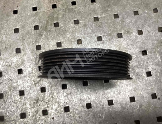 Шкив помпы Volkswagen Polo IV (9N) 2001-2005  Volkswagen Polo Polo IV (9N) 2001-2005