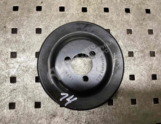 Шкив помпы Volkswagen Polo IV (9N) 2001-2005  Volkswagen Polo Polo IV (9N) 2001-2005