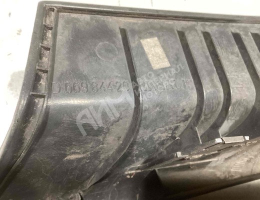 Накладка, рамка, облицовка (очко) фары правой Renault Midlum I 2000-2006  Renault Midlum Midlum I 2000-2006