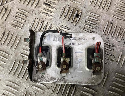 Реле вентилятора Audi A4 B5 (8D) 1999-2001 рестайлинг  Audi A4 A4 B5 (8D) 1999-2001 рестайлинг