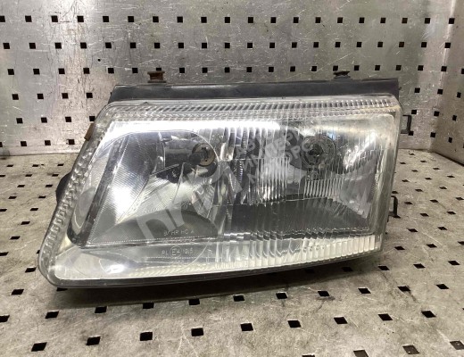 Фара левая Volkswagen Passat B5 (3B) 1996-2000  Volkswagen Passat Passat B5 (3B) 1996-2000