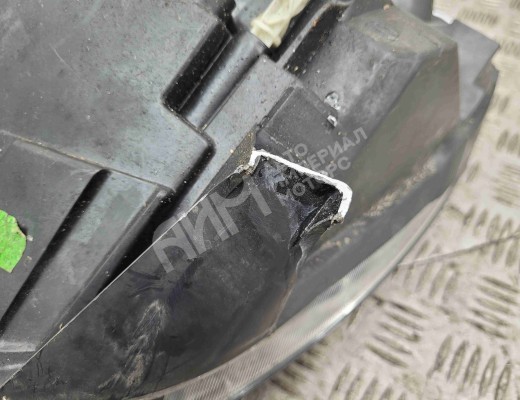 Фара правая Citroen C5 I 2004-2008 рестайлинг  Citroen C5 C5 I 2004-2008 рестайлинг