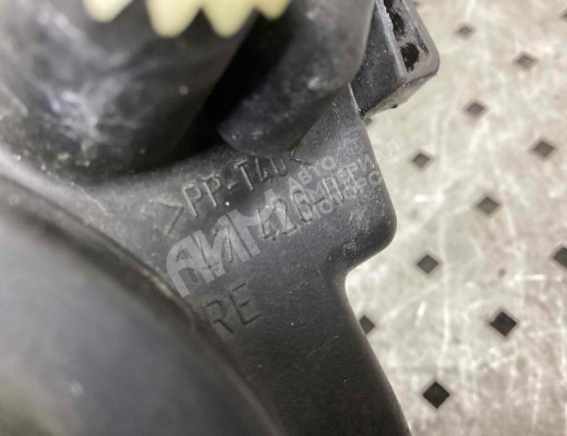 Фара правая Volkswagen Passat B5 (3B) 1996-2000  Volkswagen Passat Passat B5 (3B) 1996-2000