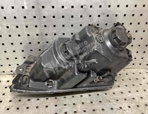 Фара правая Kia Sorento I (JC/BL) 2002-2006  Kia Sorento Sorento I (JC/BL) 2002-2006