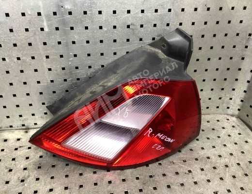 Фонарь задний правый Renault Megane II 2002-2006  Renault Megane Megane II 2002-2006