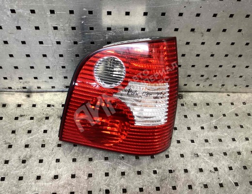Фонарь задний правый Volkswagen Polo IV (9N) 2001-2005  Volkswagen Polo Polo IV (9N) 2001-2005