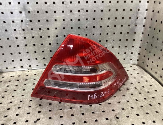 Фонарь задний правый Mercedes C (W203) 2000-2004  Mercedes C C (W203) 2000-2004