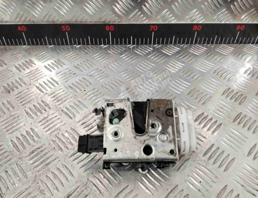 Замок двери передней правой Audi A6 C4 (4A) 1994-1997  Audi A6 A6 C4 (4A) 1994-1997