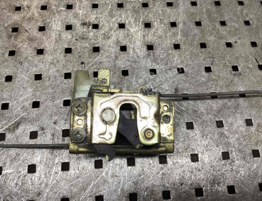 Замок двери передней правой Opel Kadett E 1984-1992  Opel Kadett Kadett E 1984-1992