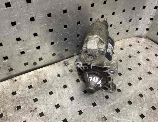 Стартер Renault Sandero I (BS) 2009-2014  Renault Sandero Sandero I (BS) 2009-2014