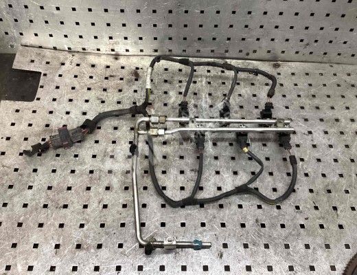 Форсунка Opel Vectra C 2002-2005  Opel Vectra Vectra C 2002-2005