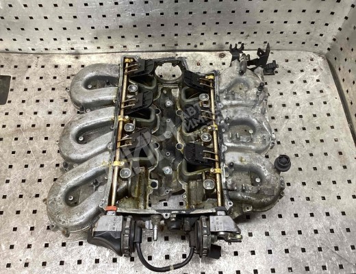 Коллектор впускной Opel Vectra C 2002-2005  Opel Vectra Vectra C 2002-2005