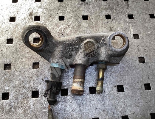 Фланец (тройник) системы охлаждения Opel Vectra C 2002-2005  Opel Vectra Vectra C 2002-2005
