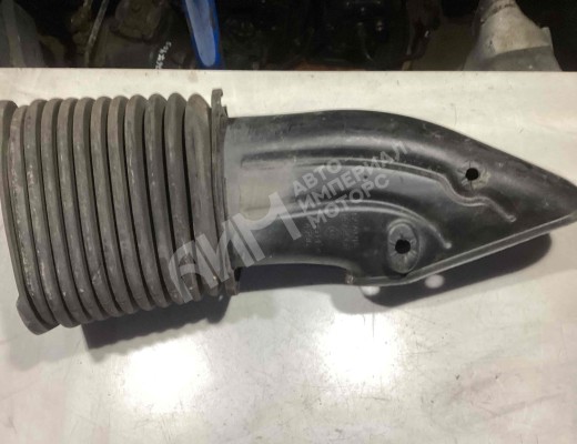 Патрубок воздушного фильтра Scania R-Series 2004-2016  Scania R-series R-Series 2004-2016