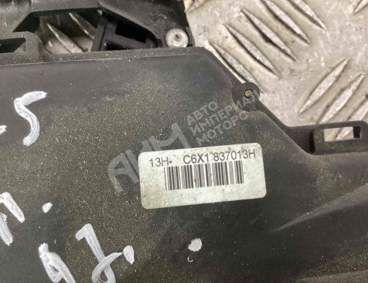Замок двери передней левой Volkswagen Passat B5 (3B) 1996-2000  Volkswagen Passat Passat B5 (3B) 1996-2000