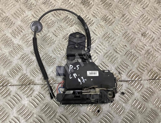 Замок двери передней левой Volkswagen Passat B5 (3B) 1996-2000  Volkswagen Passat Passat B5 (3B) 1996-2000