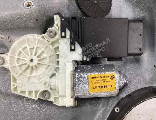 Стеклоподъемник передний левый Volkswagen Golf IV (1J) 1997-2004  Volkswagen Golf Golf IV (1J) 1997-2004