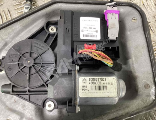 Стеклоподъемник передний правый Volkswagen Golf V (1K) 2004-2009  Volkswagen Golf Golf V (1K) 2004-2009