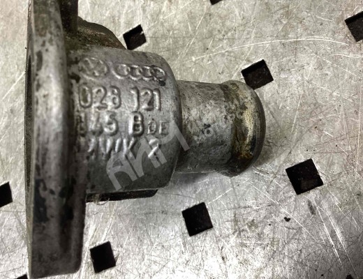 Подогреватель охлаждающей жидкости (антифриза) Audi A4 B5 (8D) 1994-1999  Audi A4 A4 B5 (8D) 1994-1999