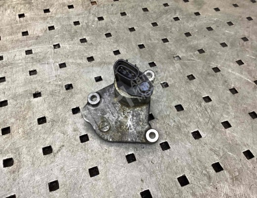 Датчик распредвала Nissan X-trail (T30) 2004-2007 рестайлинг  Nissan X-Trail X-trail (T30) 2004-2007 рестайлинг