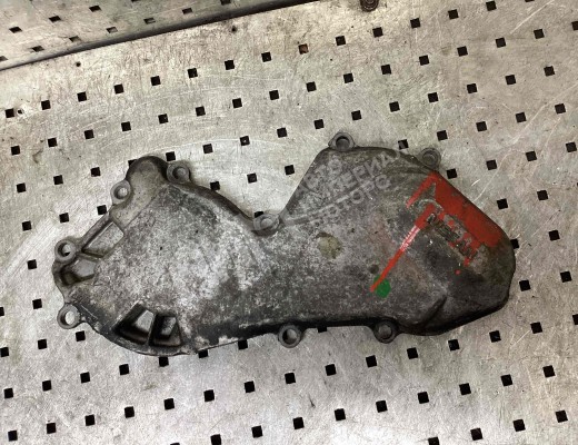 Крышка двигателя передняя Nissan X-trail (T30) 2004-2007 рестайлинг  Nissan X-Trail X-trail (T30) 2004-2007 рестайлинг