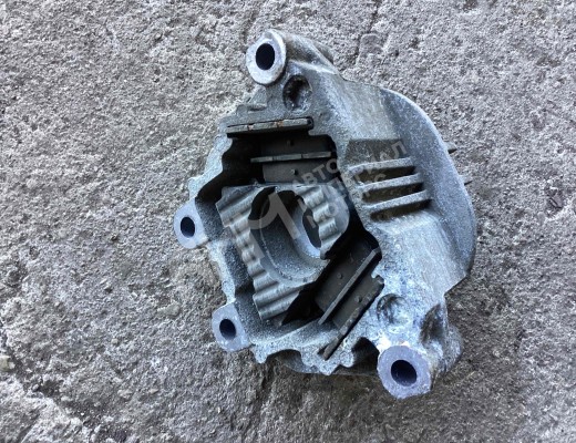Подушка крепления двигателя Renault Midlum I 2000-2006  Renault Midlum Midlum I 2000-2006