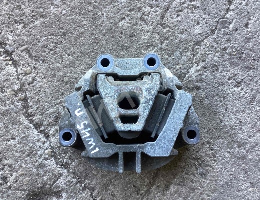 Подушка крепления двигателя Renault Midlum I 2000-2006  Renault Midlum Midlum I 2000-2006