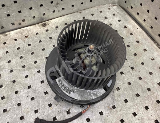 Моторчик печки Volkswagen Touran I (1T) 2003-2006  Volkswagen Touran Touran I (1T) 2003-2006