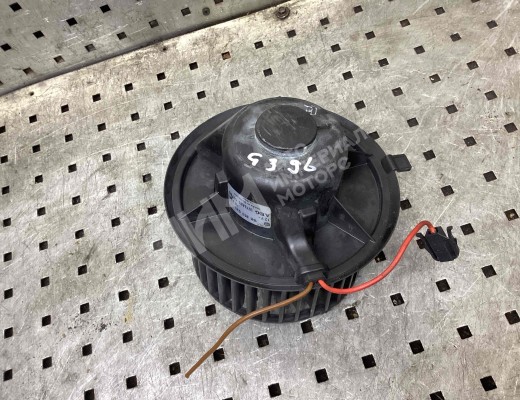 Моторчик печки Volkswagen Golf III (1H) 1991-1997  Volkswagen Golf Golf III (1H) 1991-1997