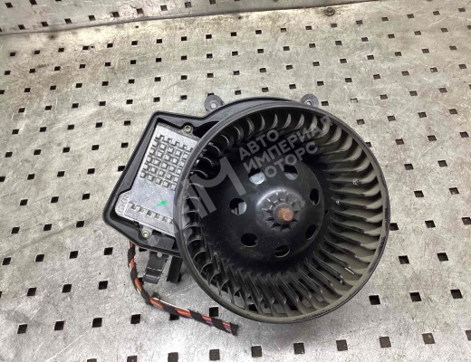 Моторчик печки Mercedes C (W203) 2004-2007 рестайлинг  Mercedes C C (W203) 2004-2007 рестайлинг