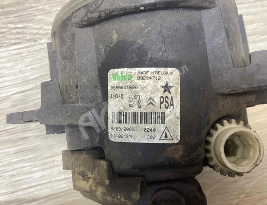 Фара противотуманная правая Peugeot 307 (3A/3H) 2005-2008 рестайлинг  Peugeot 307 307 (3A/3H) 2005-2008 рестайлинг
