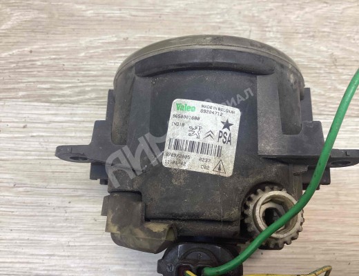 Фара противотуманная левая Peugeot 307 (3A/3H) 2005-2008 рестайлинг  Peugeot 307 307 (3A/3H) 2005-2008 рестайлинг