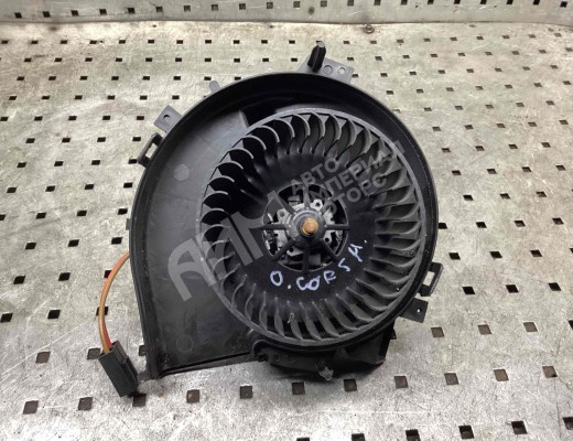 Моторчик печки Opel Corsa C 2000-2003  Opel Corsa Corsa C 2000-2003